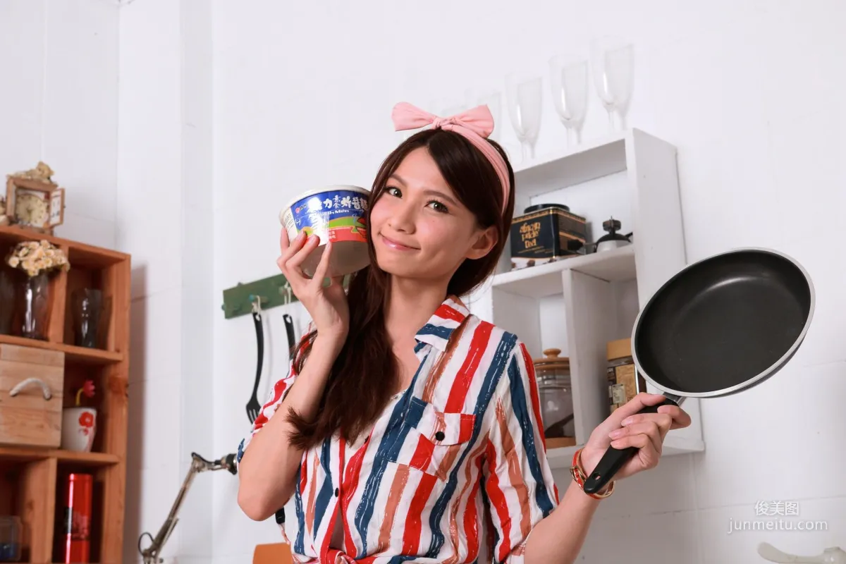 [台灣正妹] 蔡譯心Candice《台中新力量A棚拍》 寫真集 62