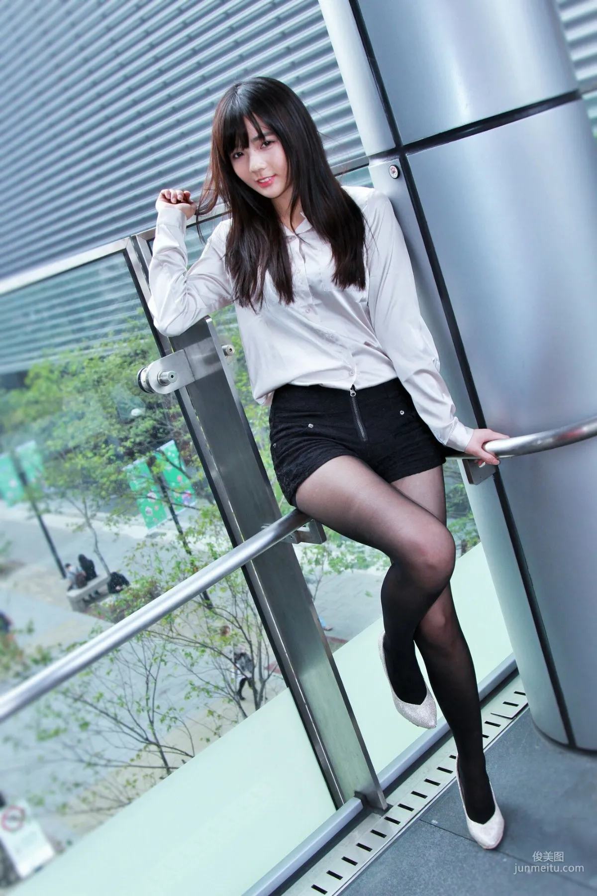 [Taiwan Beauties] Yu Yuan, Xinyi District Outdoor Shoot Photo Set photo 56