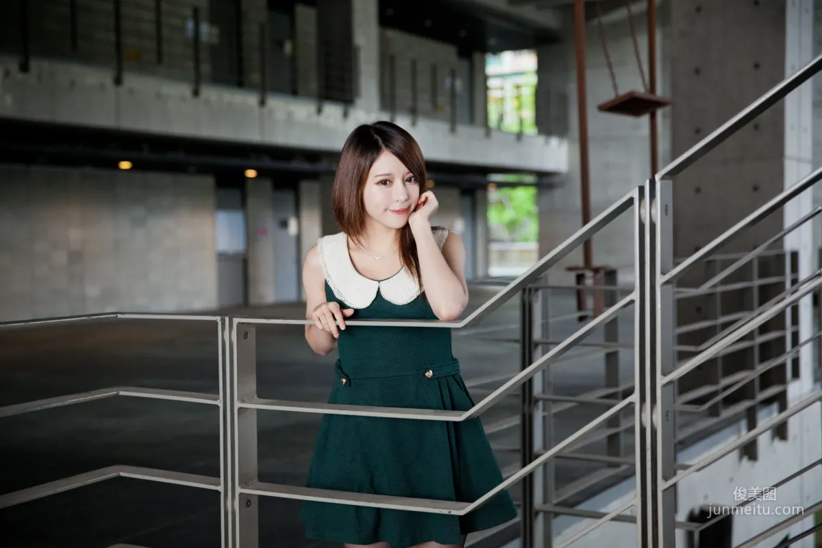 [台灣女神] 張齊郡《2013-JuLie玉美人!》 寫真集 43