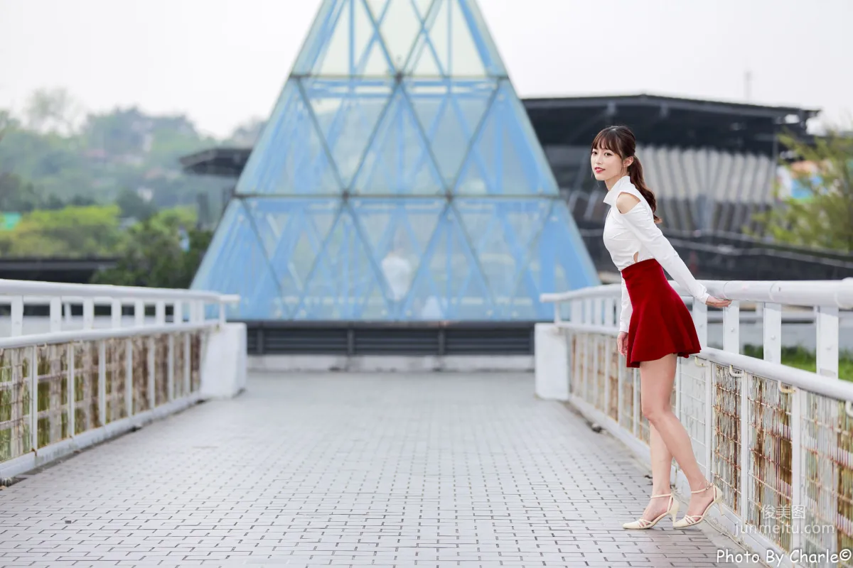[Taiwan Beauties] Lijia Peng (Lady Yiyi) Yuanshan Flower Expo Outdoor Shoot Photo Set photo 57
