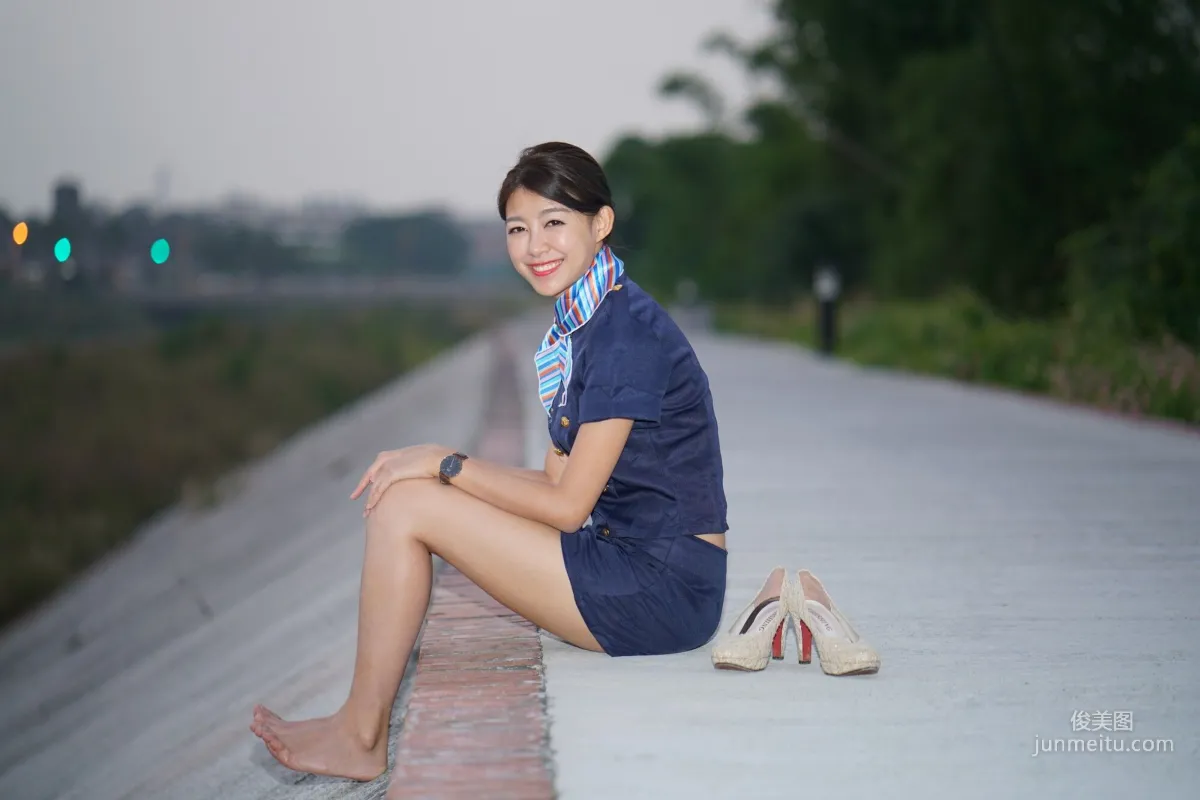[Taiwan Beauties] Jian Jiaying (Xiao Zi), Guangfu New Village, Dress and Flight Attendant Outfit Photo Set photo 46