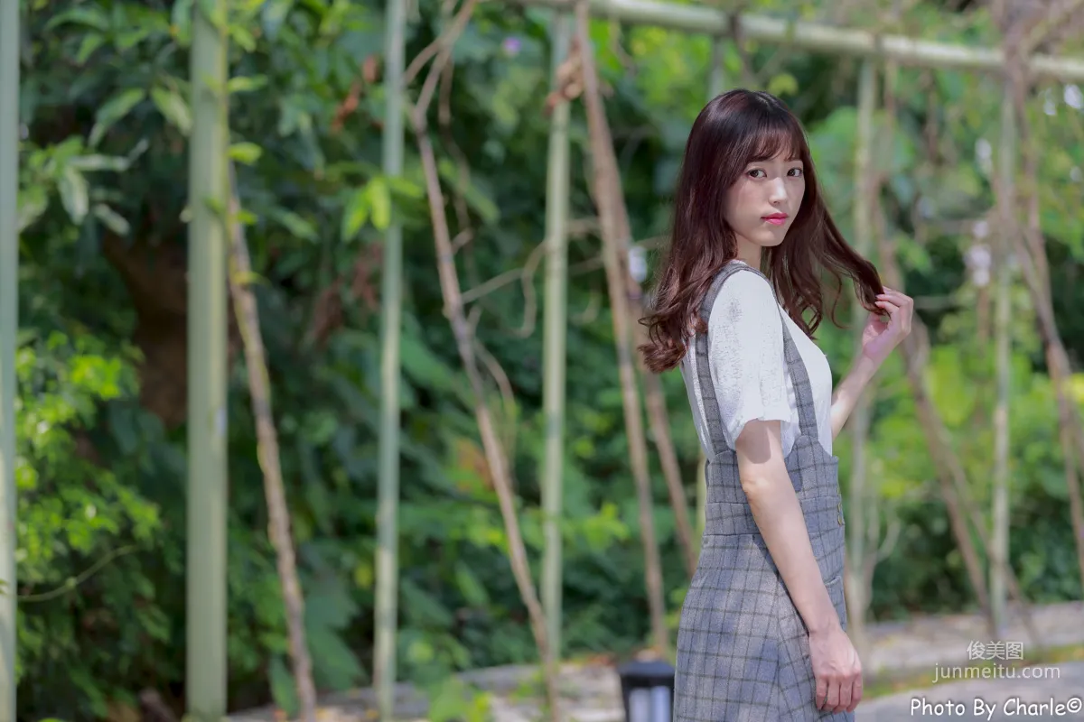 [Taiwan Beauties] Lijia Peng (Lady Yiyi) Yuanshan Flower Expo Outdoor Shoot Photo Set photo 12