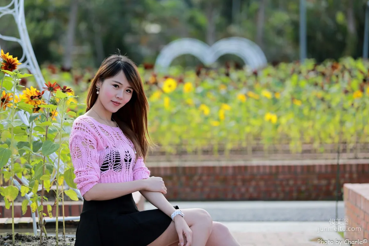 [Taiwan Beauties] Ai Lin, Shilin Residence Outdoor Shoot (Three Outfits Total) Photo Set photo 23