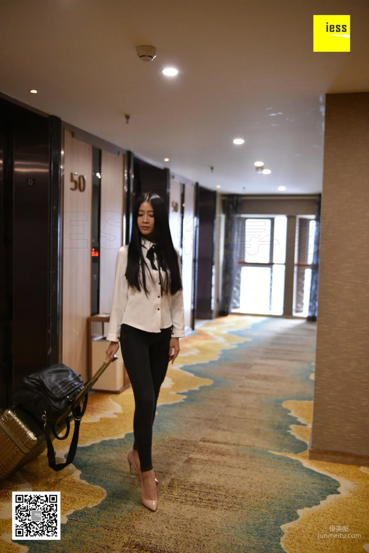 IESS 《 》 14 photo 12