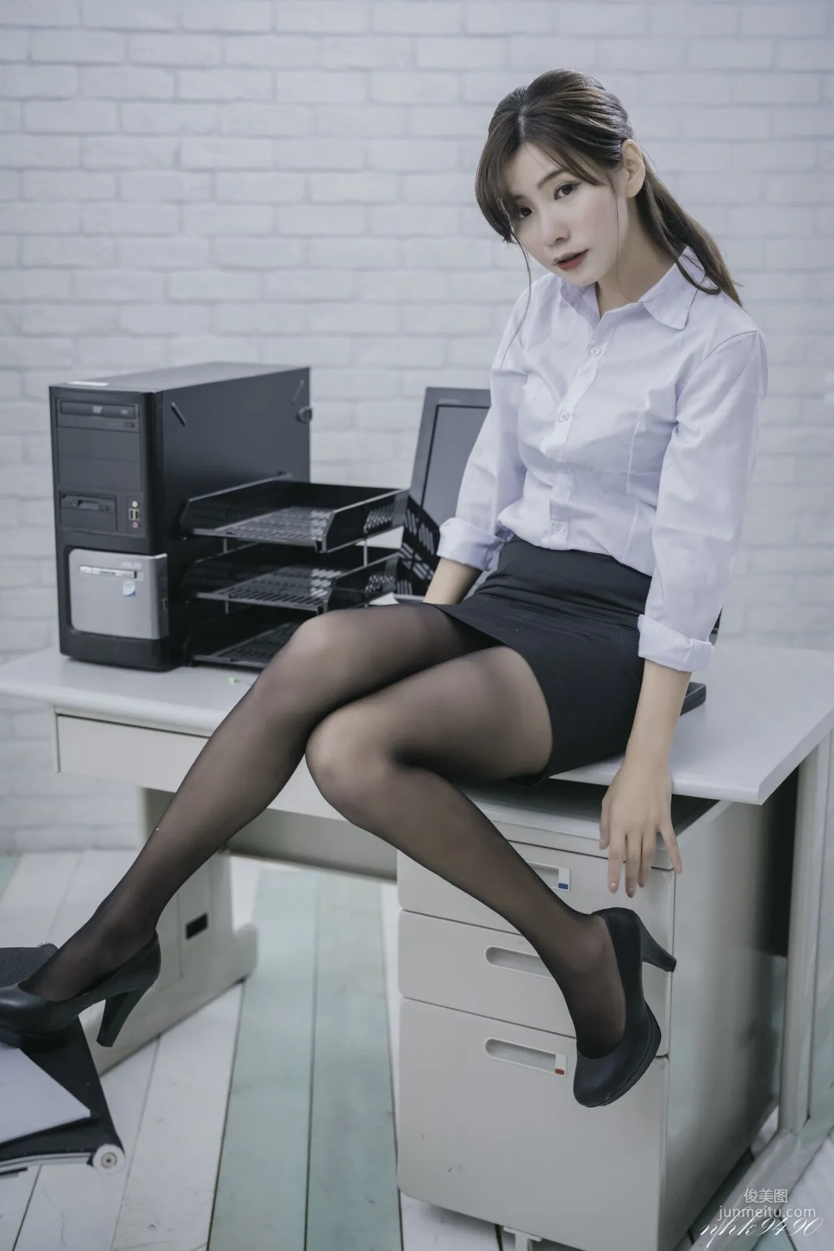 [台灣女神] 蘇托托 - 琴棚女俠+OL 寫真集 24