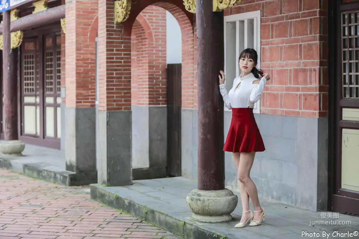[Taiwan Beauties] Lijia Peng (Lady Yiyi) Yuanshan Flower Expo Outdoor Shoot Photo Set photo 34