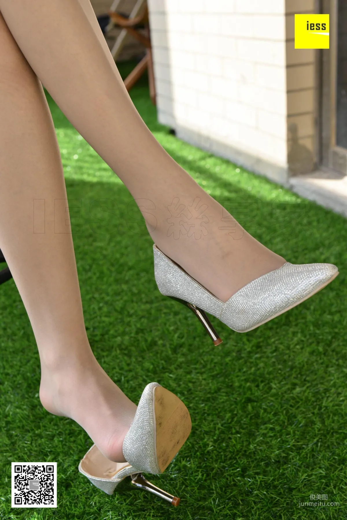Qi Qi "Sexy Side-Cutout Silver High Heels" [IESS] Silk Enjoyer 241 Photo Set photo 20