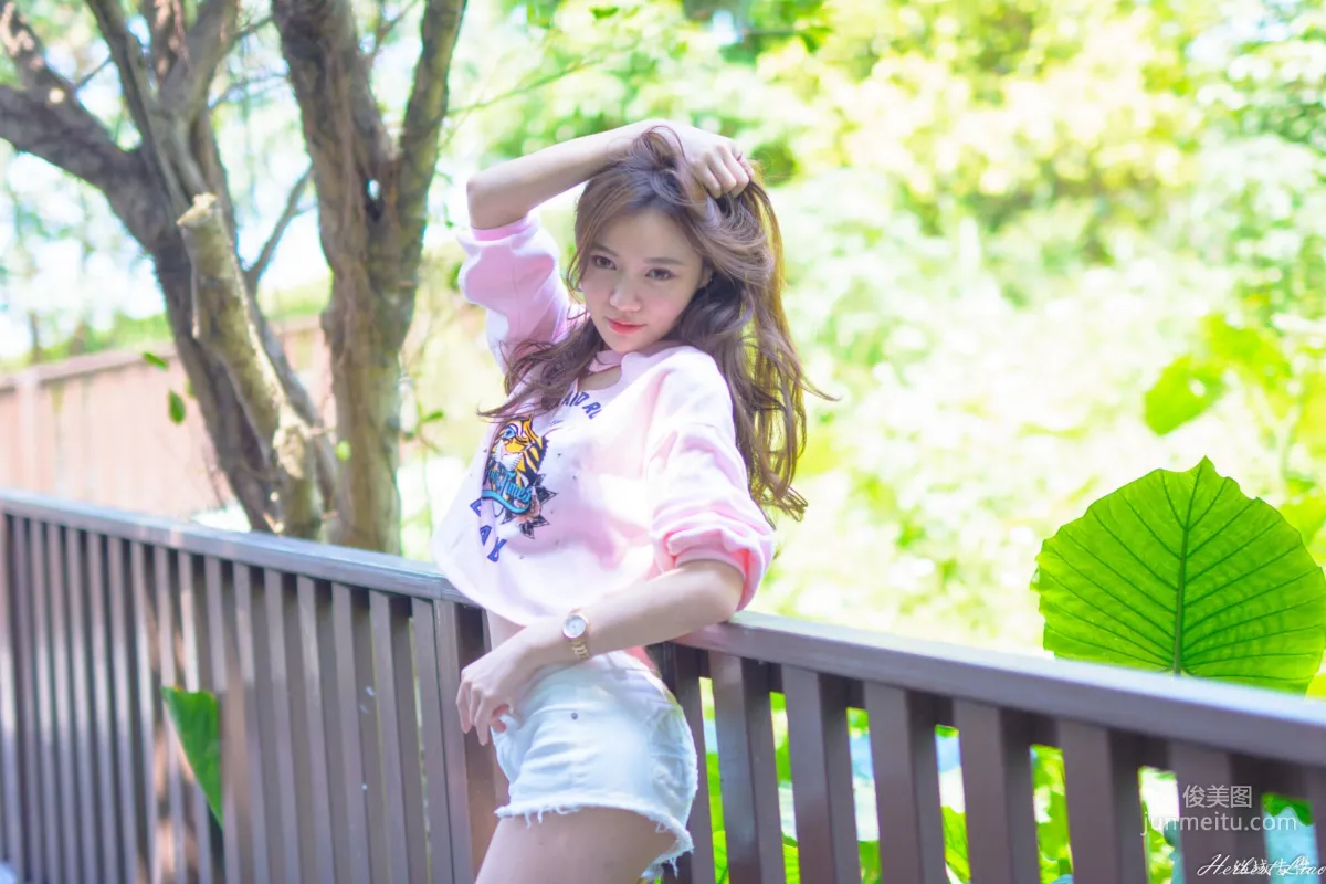[Taiwan Goddess] Su Xiaoli "Flower Expo Xinsheng Park Hot Pants Sportswear" Photo Set photo 13