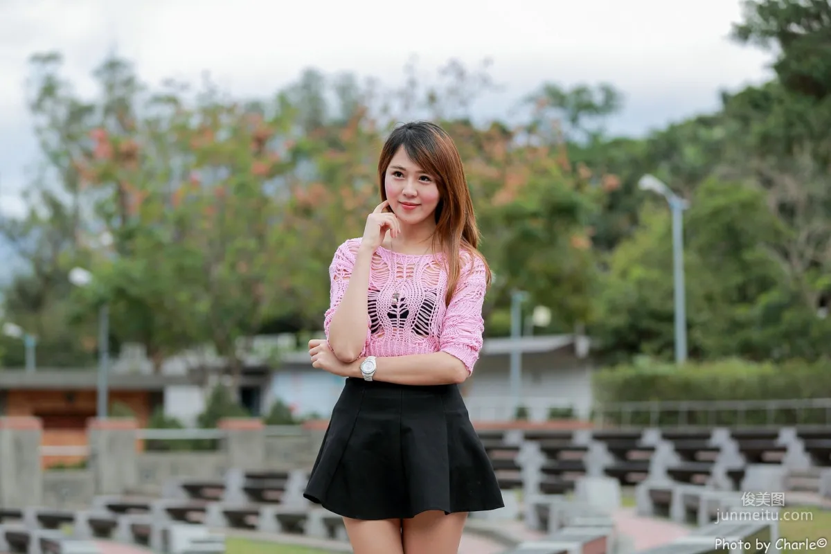 [Taiwan Beauties] Ai Lin, Shilin Residence Outdoor Shoot (Three Outfits Total) Photo Set photo 3