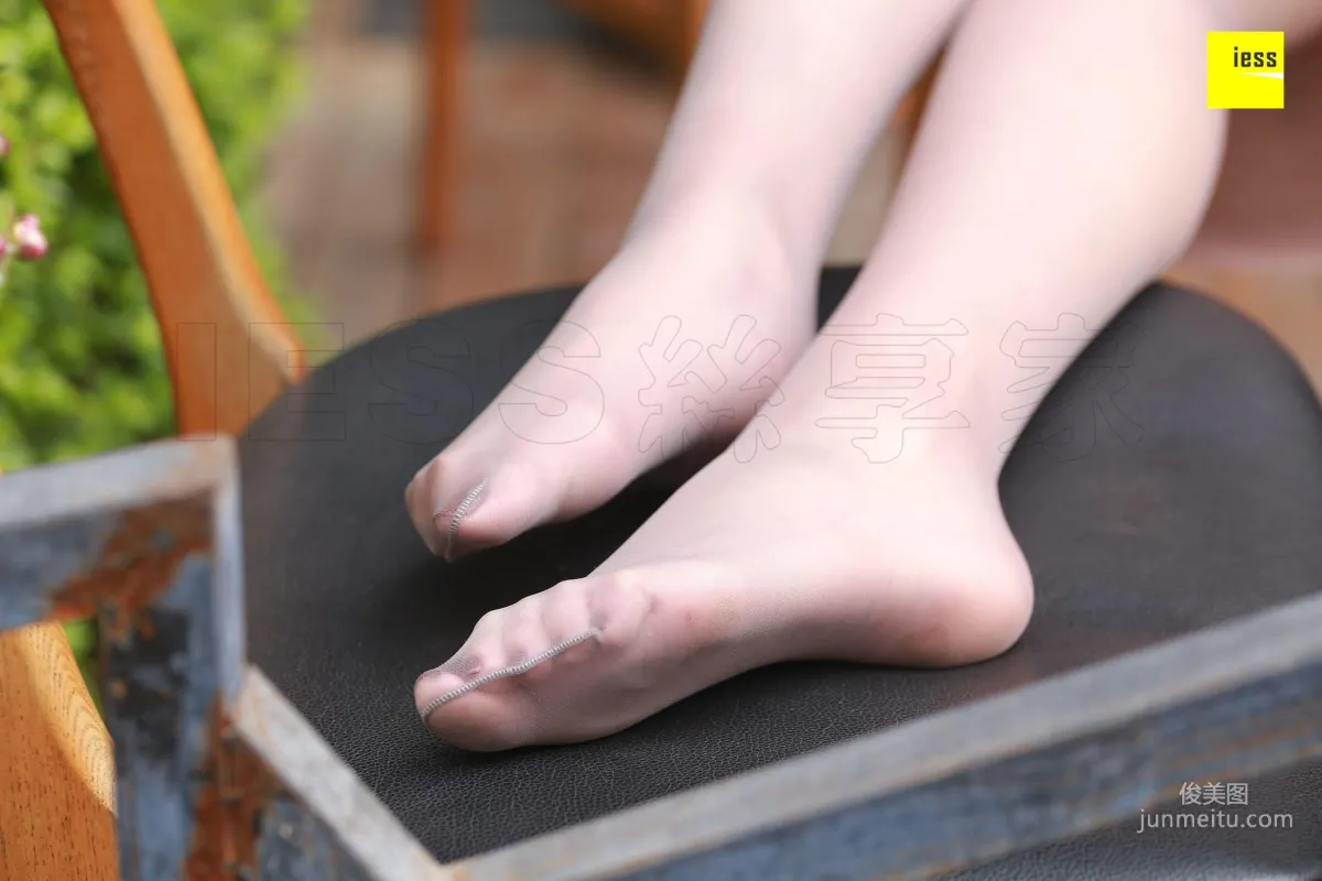 Zi Zi, Long Legs Gray Stockings Sandals [IESS] Silk Enjoyer 218 Photo Set photo 81