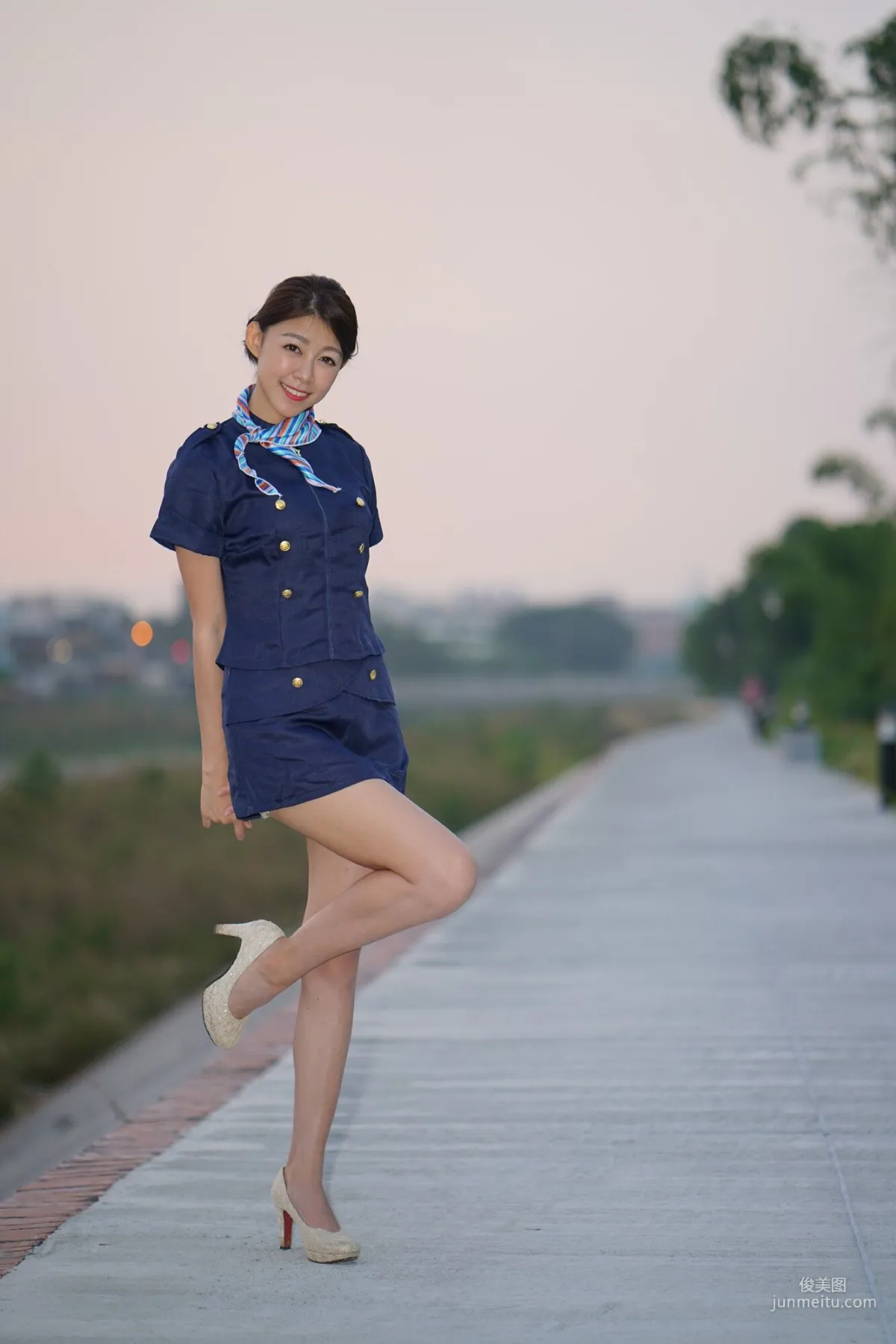 [Taiwan Beauties] Jian Jiaying (Xiao Zi), Guangfu New Village, Dress and Flight Attendant Outfit Photo Set photo 33