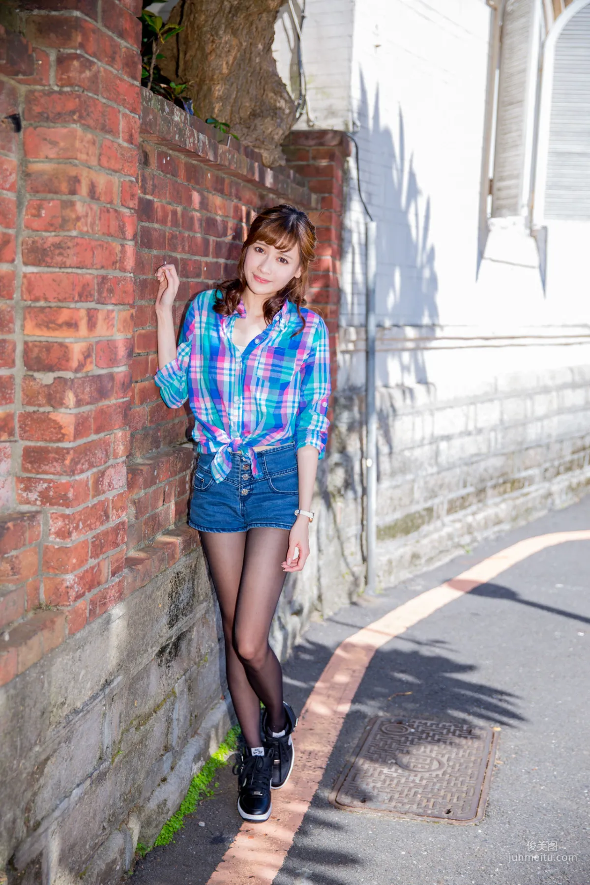 [Taiwan Beauties] Bellej Duan, Old Street Travel Shoot, Photo Set photo 2