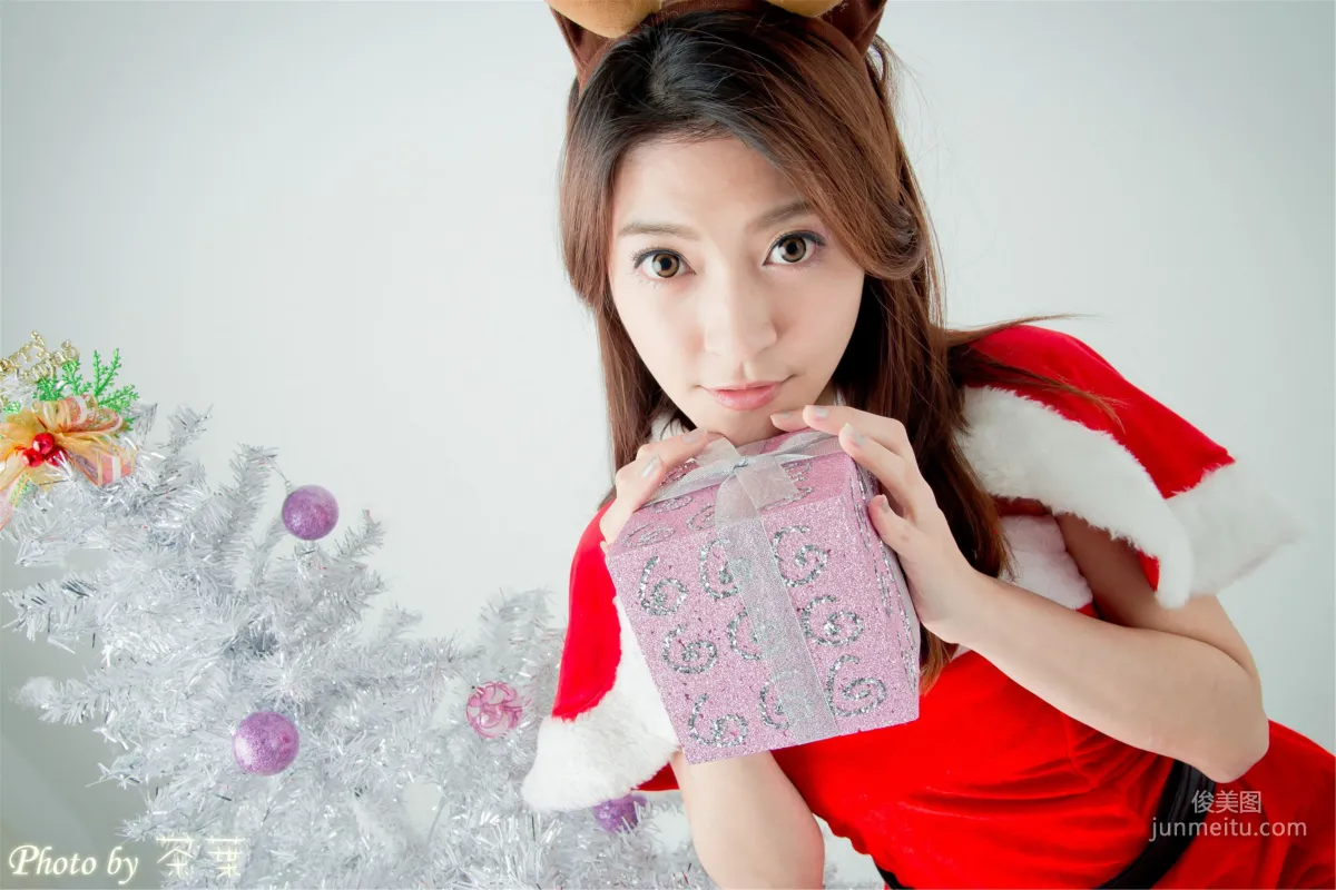 [Taiwan Beauties] Li Sixian "Christmas Cute Girl" Photo Set photo 9