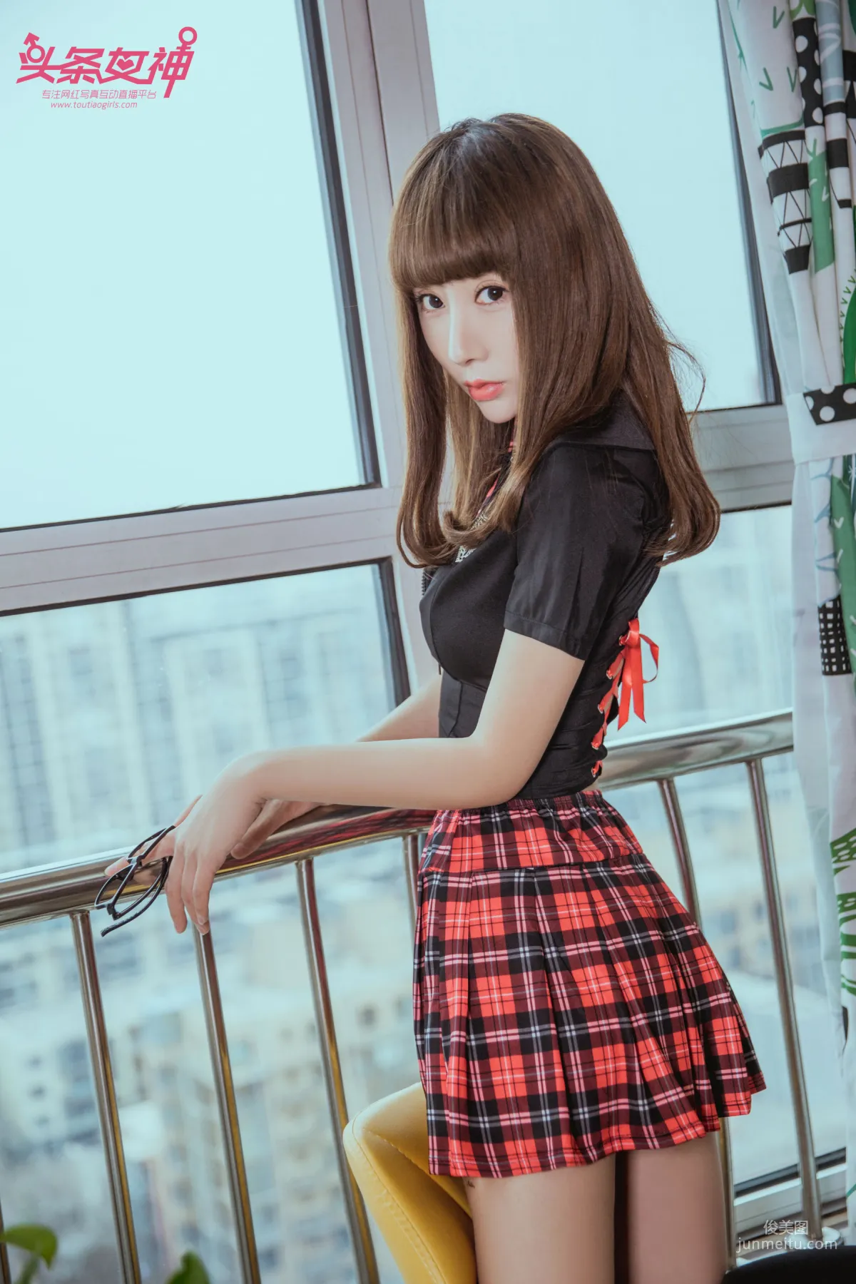 夏笑笑《兼职学妹》 [头条女神Toutiaogirls] 写真集8