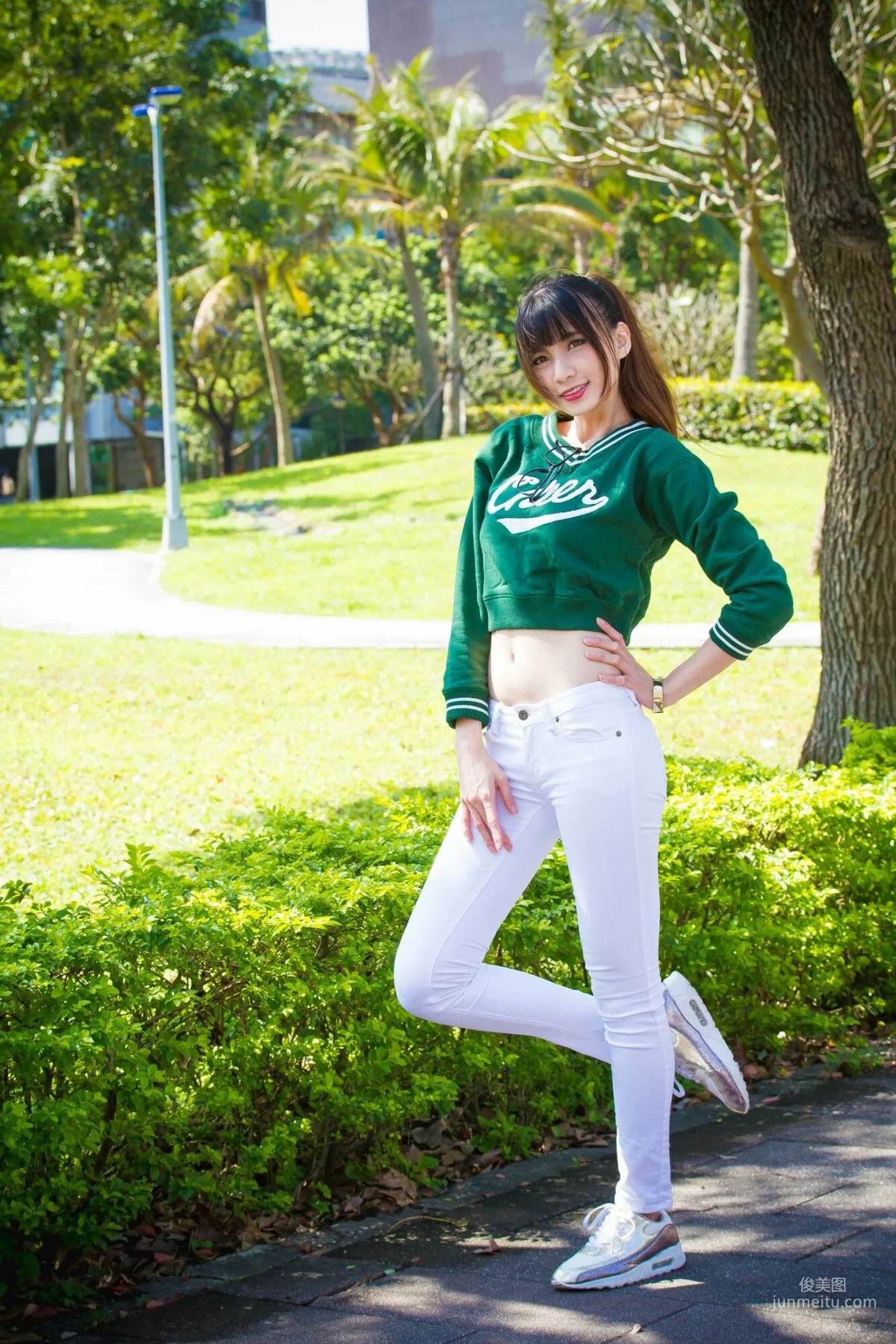 [Taiwan Beauty] Cai Yixin Candice, Xinyi District + East District + Huashan Creative Park + Zhongshan District Outdoor Shoot, Photo Set photo 38