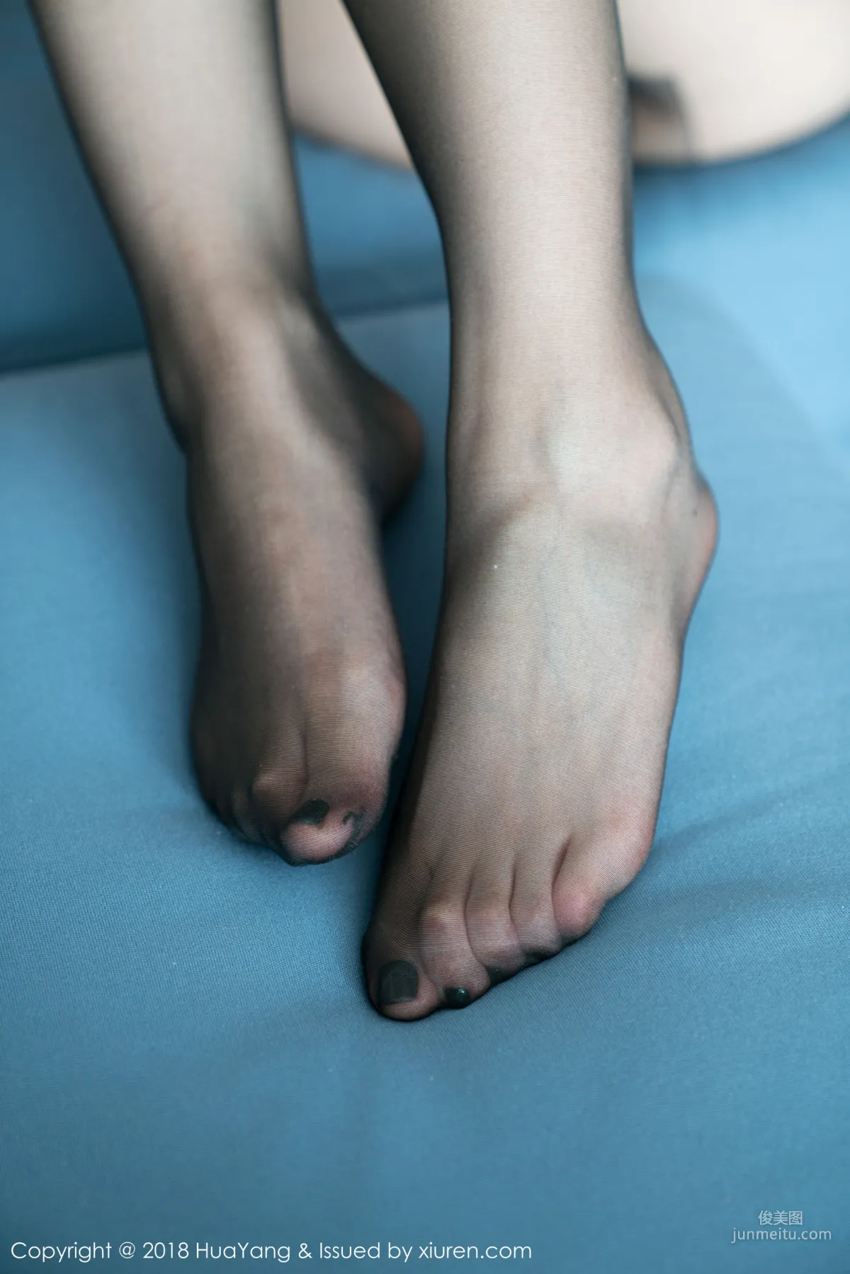 Wang Yuchun "Black Stockings OL Photos" [HuaYang] Vol.042 Photo Set photo 52