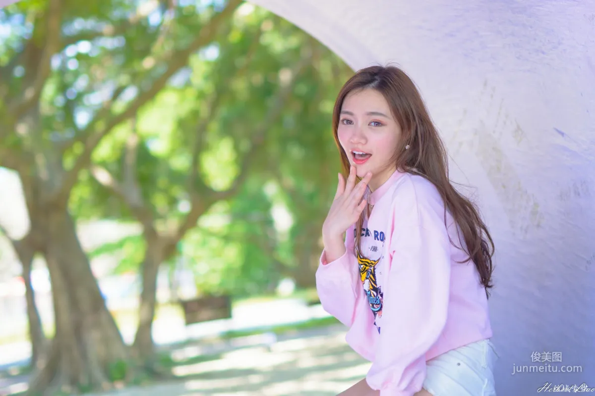 [Taiwan Goddess] Su Xiaoli "Flower Expo Xinsheng Park Hot Pants Sportswear" Photo Set photo 28