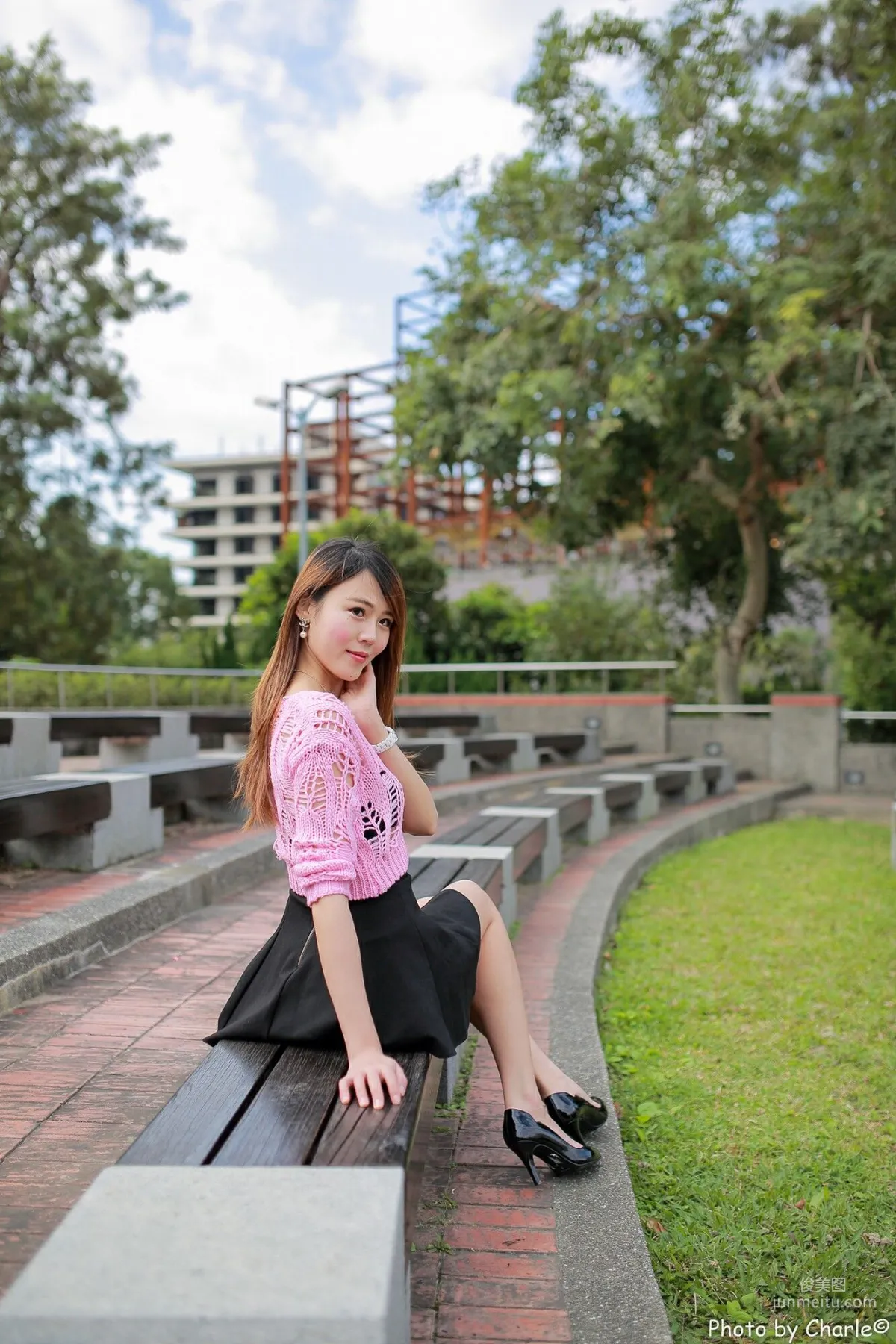[Taiwan Beauties] Ai Lin, Shilin Residence Outdoor Shoot (Three Outfits Total) Photo Set photo 11