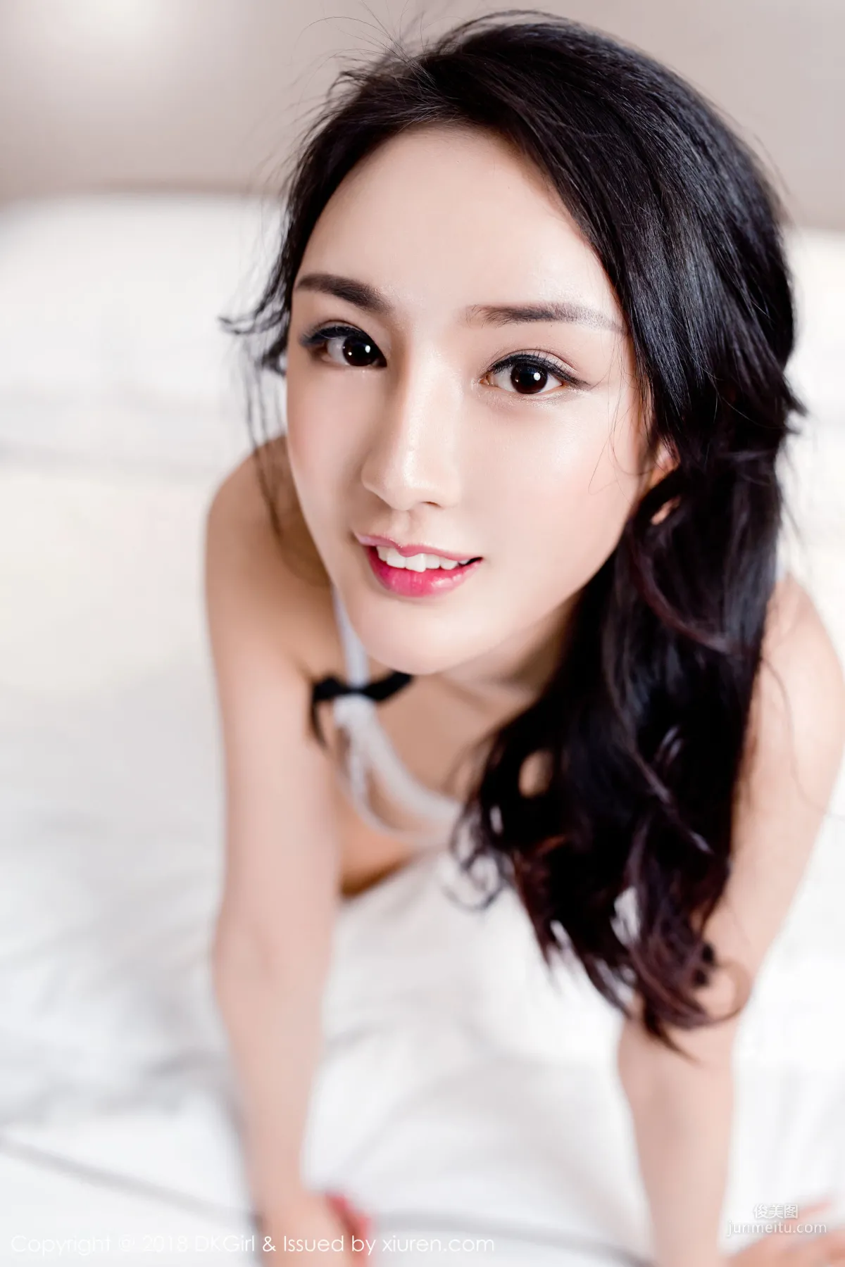 Mei Ge 《The Temptation of Beautiful Breasts, Curves and Legs》 [DKGirl] Vol.067 Photo Set photo 31