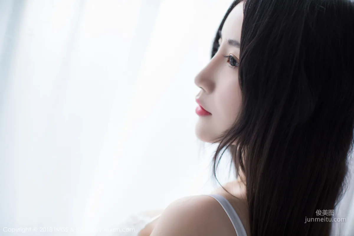 Fei Yueying Cherry/Xie Zhixin Stockings and Beautiful Legs Photo [IMISS] Vol.236 Photo Set photo 34