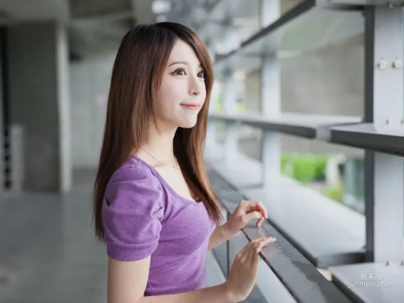 [台灣女神] 張齊郡《2013-JuLie玉美人!》 寫真集