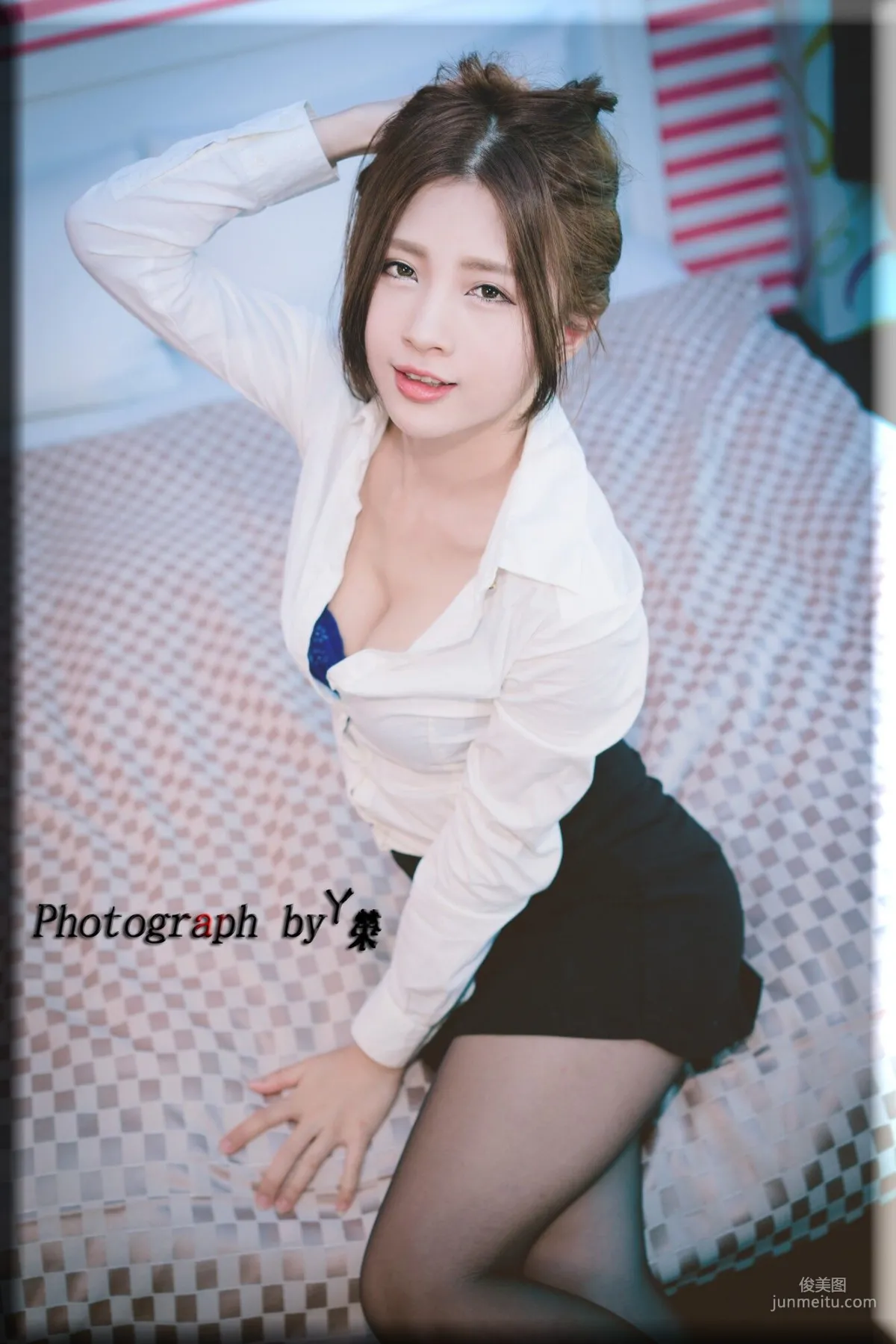 [台湾正妹] 胡安绮 - 棚拍两套服装 写真集7