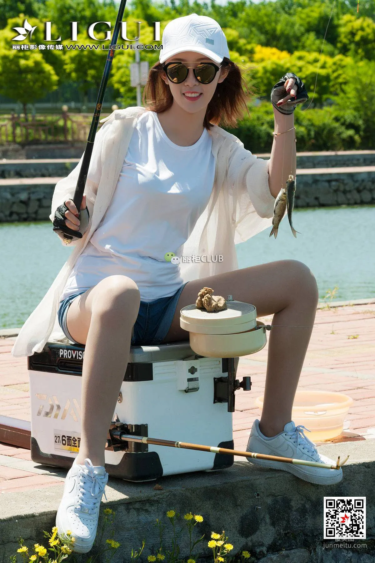 Leg Models Xiao Xiao and Ran Ran, Fishing Line Silk Feet [Ligui] Beautiful Legs and Jade Feet Photo Set photo 19