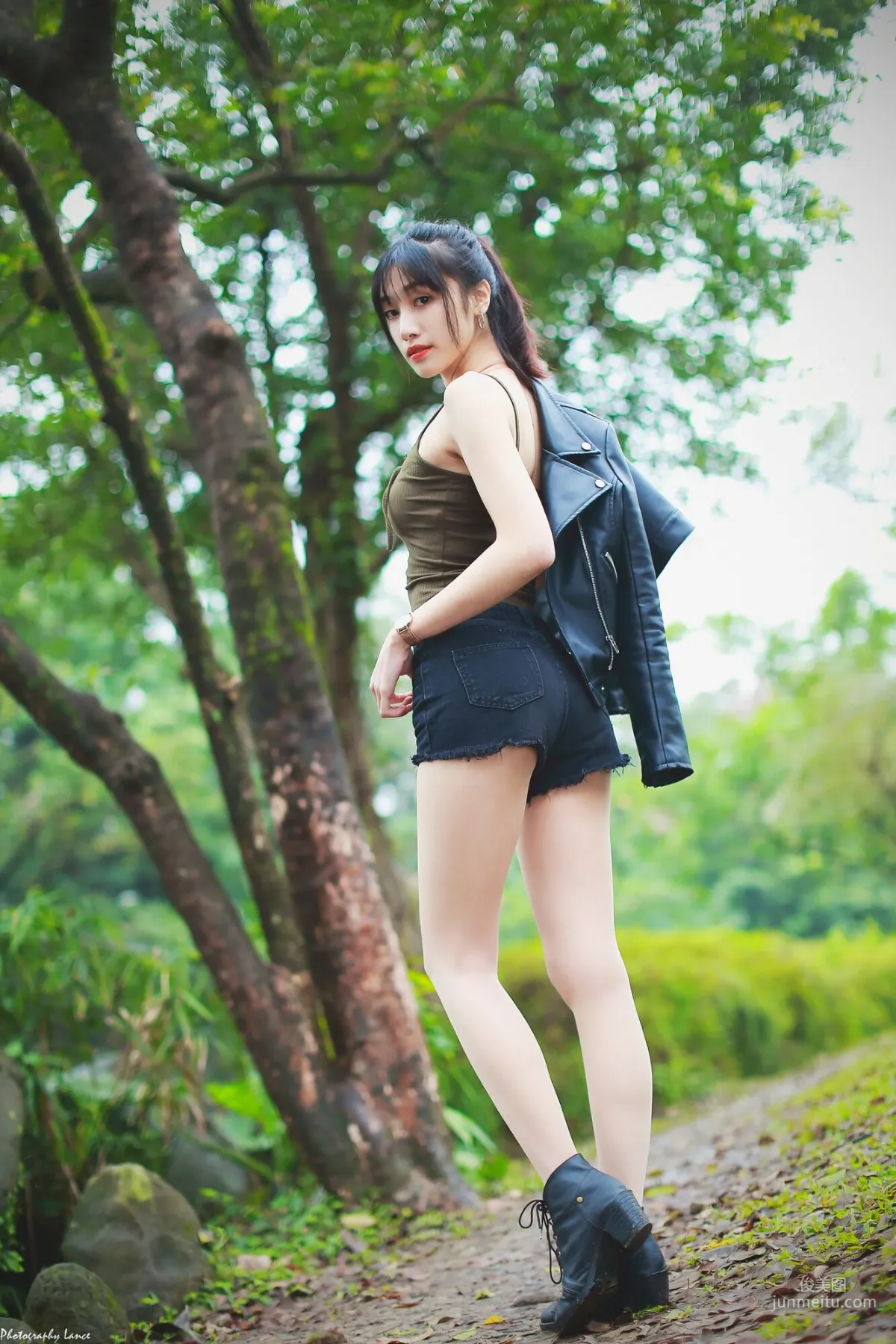 [台湾正妹] 璟樂/段璟乐《大安森林公園》 写真集26
