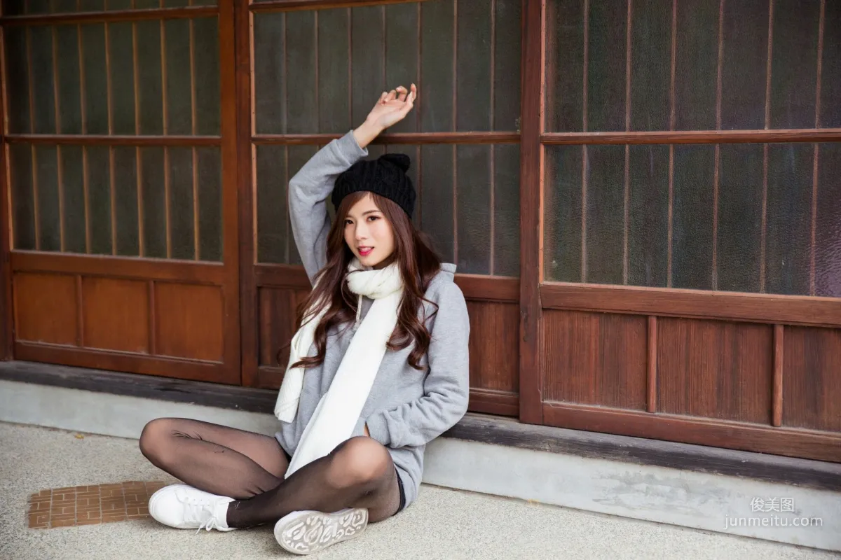 [Taiwan Beauties] Chubby Fang - 3 Outfits Black Stockings Street Snap Photo Set photo 56