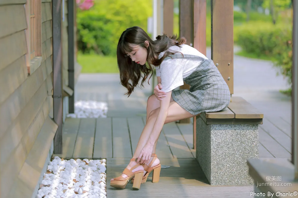 [Taiwan Beauties] Lijia Peng (Lady Yiyi) Yuanshan Flower Expo Outdoor Shoot Photo Set photo 17