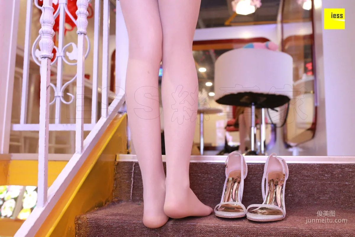 Jing Jing, Shiny One-Strap Open-Toe Sandals [IESS] Silk Enjoyer 220 Photo Set photo 47