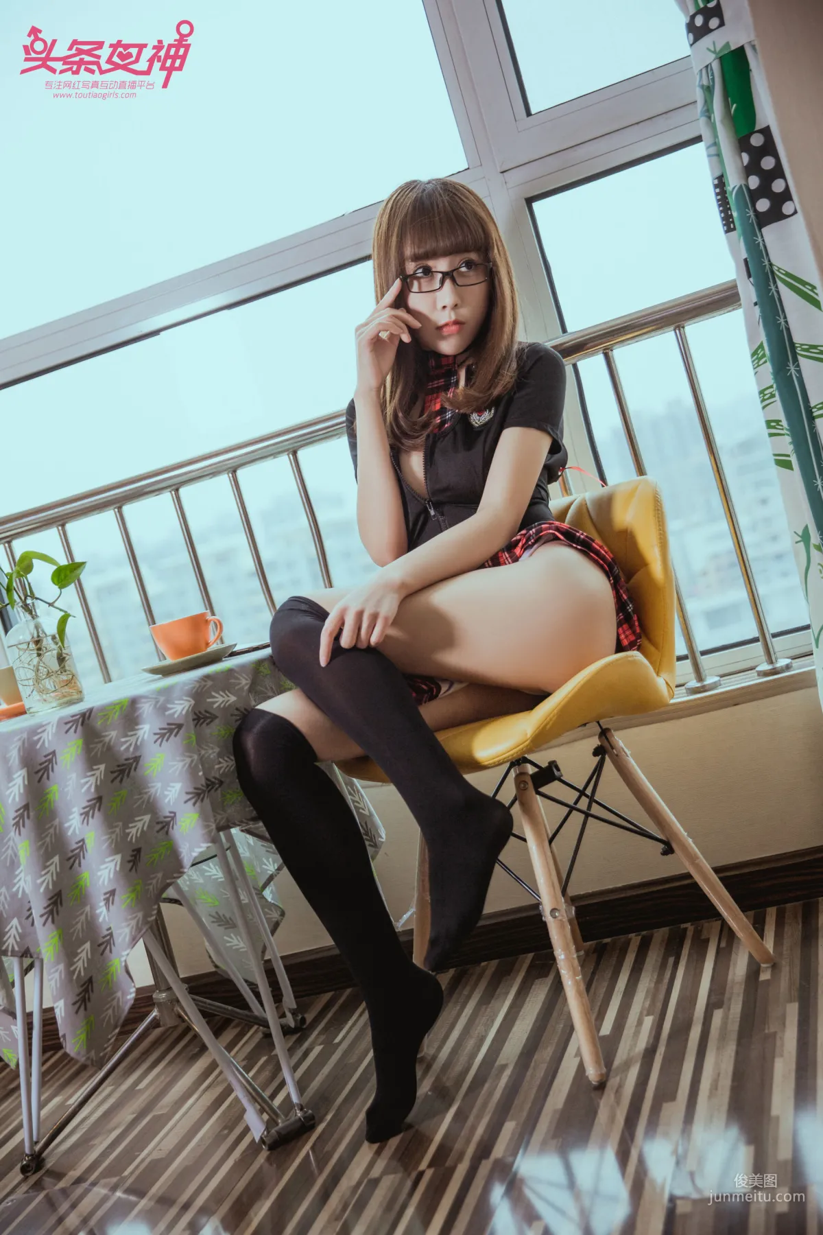 夏笑笑《兼职学妹》 [头条女神Toutiaogirls] 写真集6