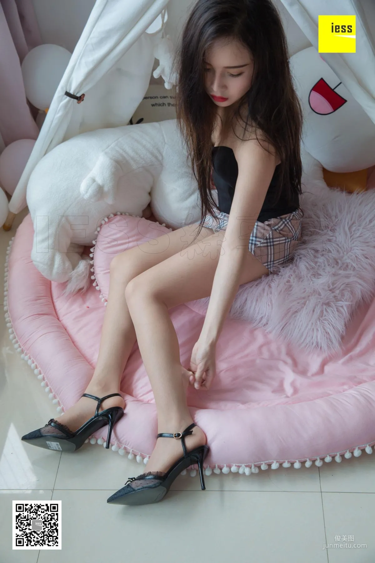 Xiao Yu, Xiao Yu's Princess Dream [IESS] Silk Enjoyer 251 Photo Set photo 44