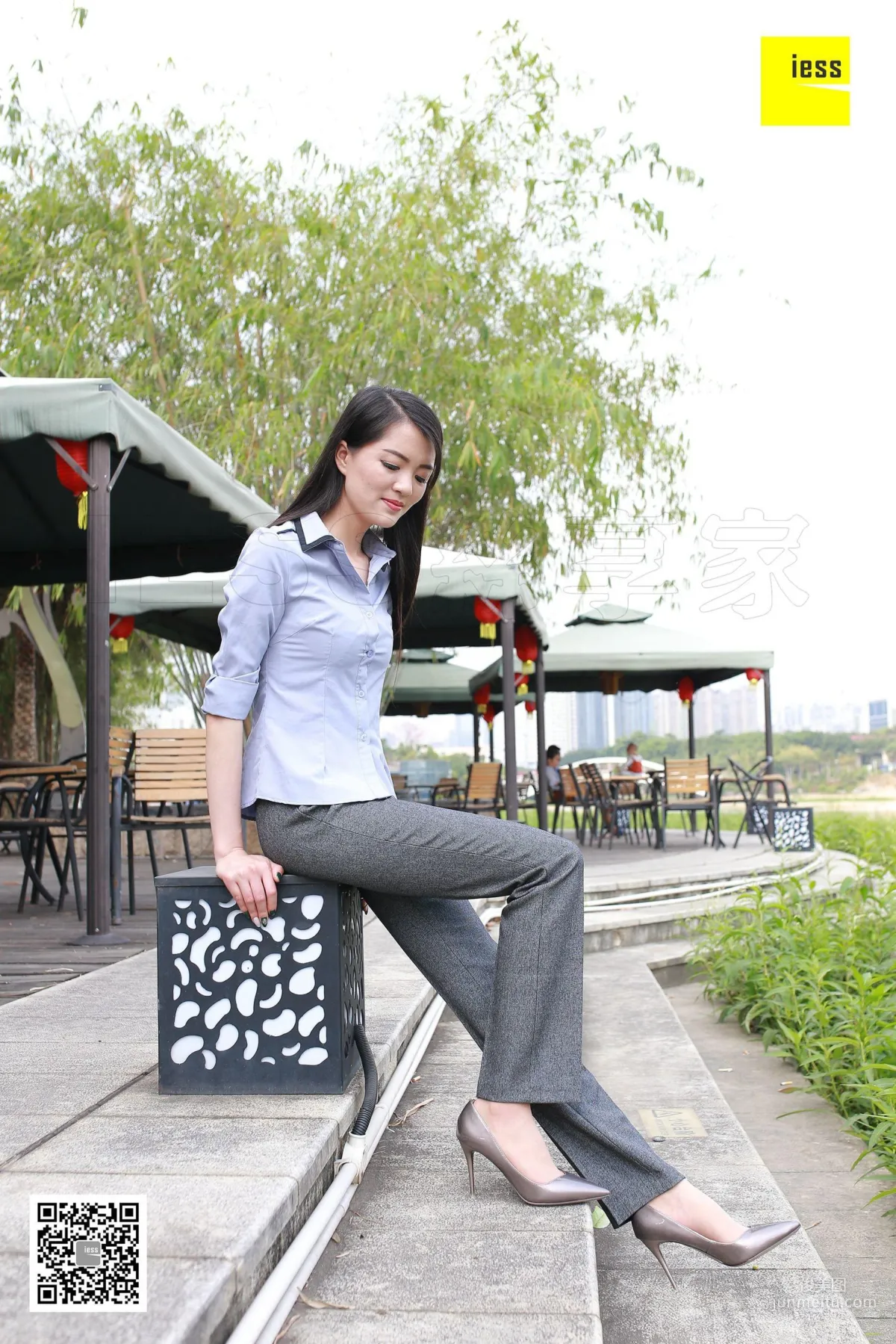 Shuang Shuang, Mature Woman Short Stockings and Suit Pants [IESS] Silk Enjoyer 231 Photo Set photo 99