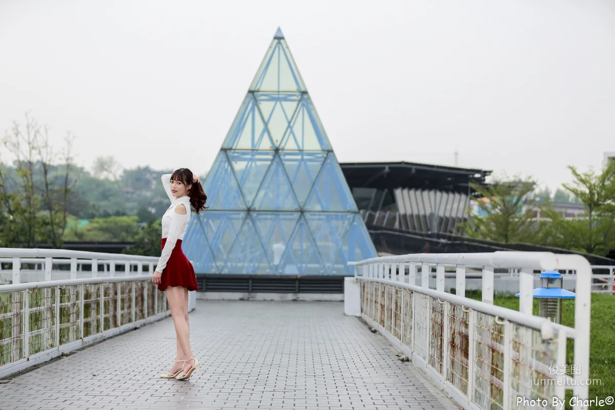 [Taiwan Beauties] Lijia Peng (Lady Yiyi) Yuanshan Flower Expo Outdoor Shoot Photo Set photo 55