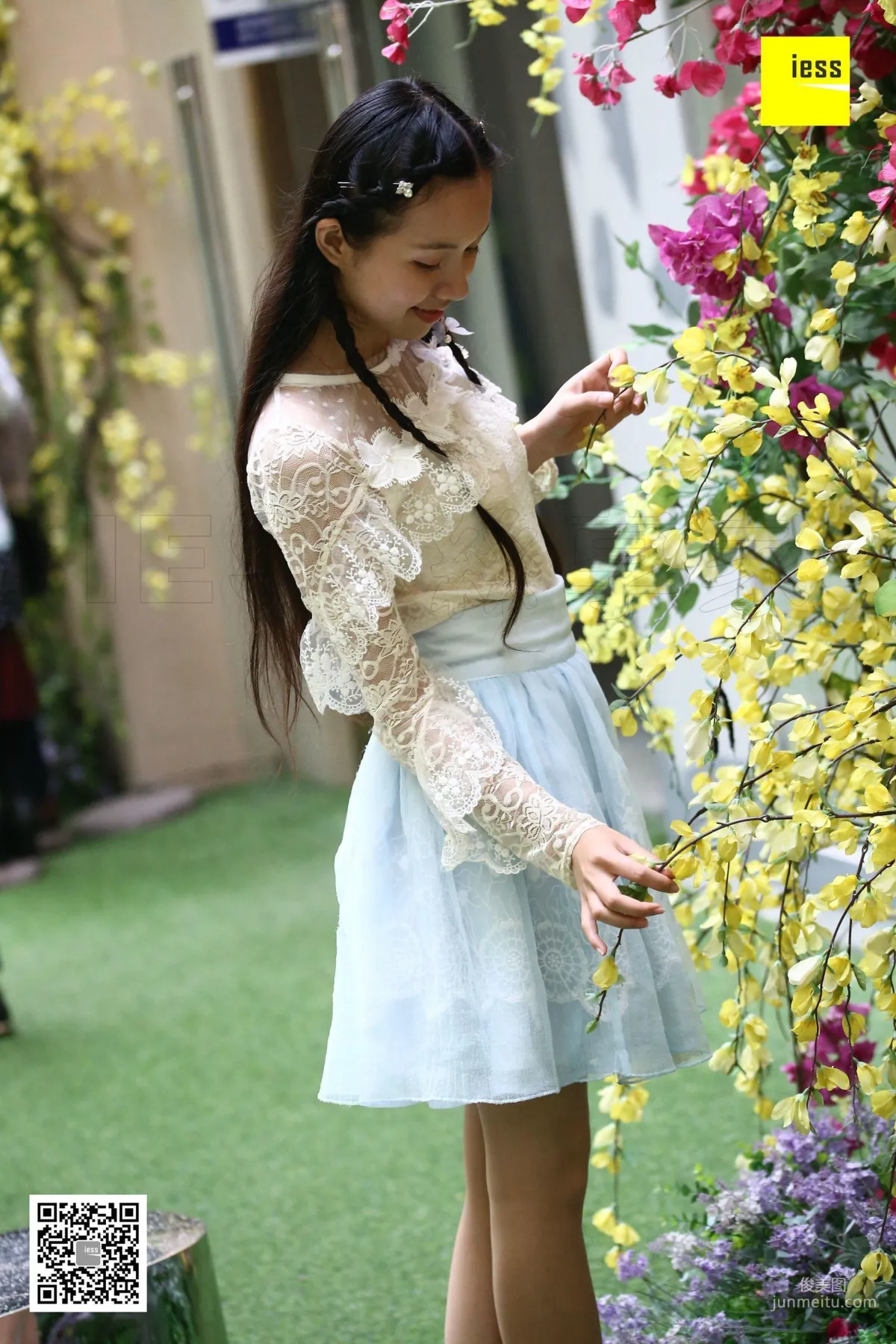 Mu Mu, Lace Flower Girl in Sheer Stockings [IESS] Silk Enjoyer 233 Photo Set photo 45