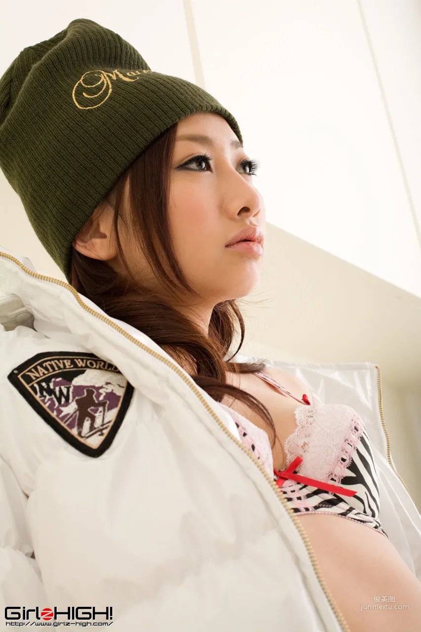 [Girlz-High] Miki Yasuda, 18 Years Old, Photo Set photo 79