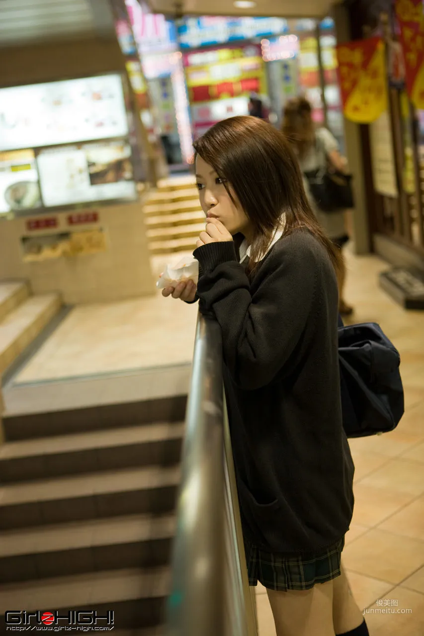 [Girlz-High] Side-B No.040 Misaki 写真集1