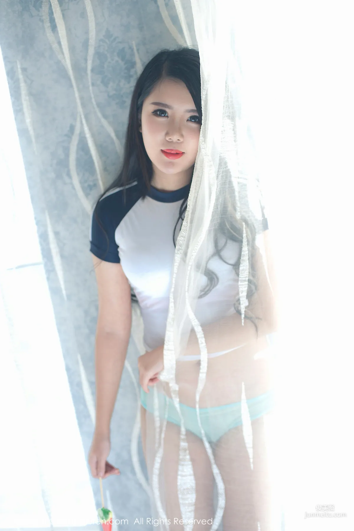 Beihai Dagong Zhu "165CM Baby Face Cute Soft Girl" [XiuRen] No.1011 Photo Set photo 25