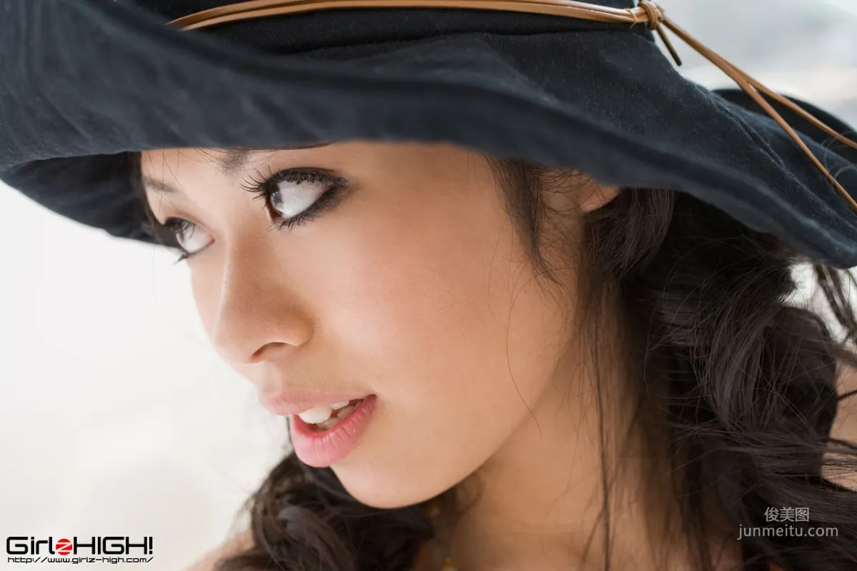 [Girlz-High] 斉藤朱莉 Akari Saito 寫真集 4