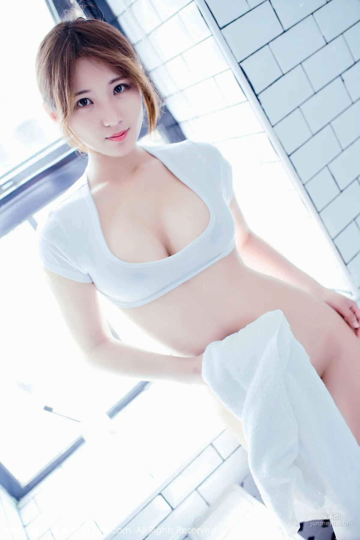 Jiujiu Aimee "Rhinestone Body Seduction and White Morning Bathroom Series" [XiuRen] No.997 Photo Set photo 18