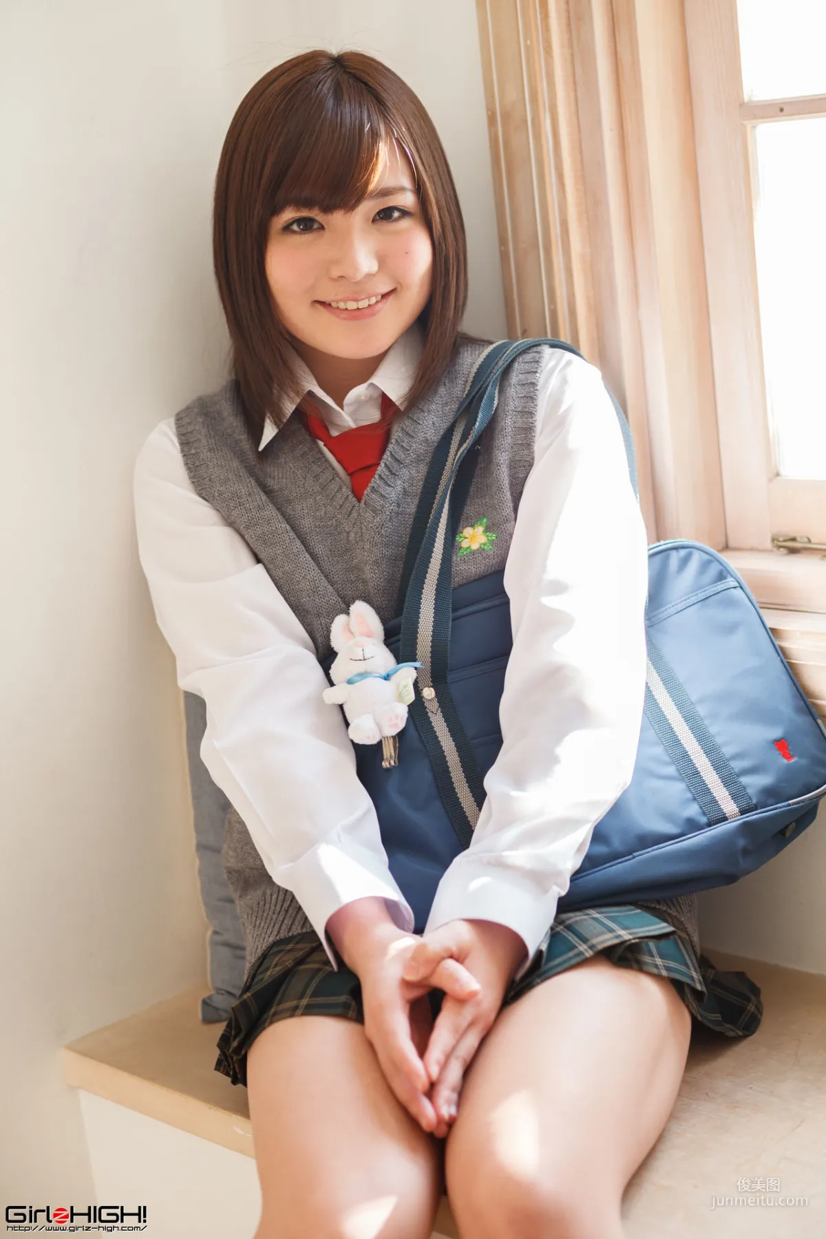 Riina Yoshimi 吉見りぃな [Girlz-High] #g024 Gravure Gallery 02 写真集1