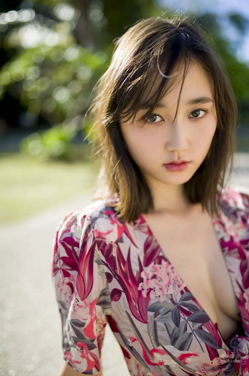 Yuuna Suzuki "What Is This, Too Much Angel!" [WPB-net] No.215 Photo Set photo 11