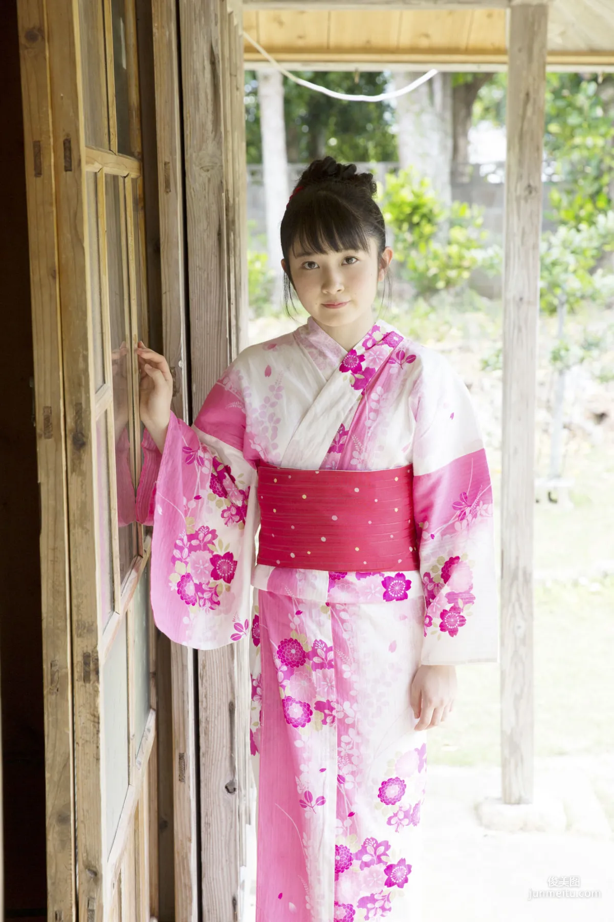 Chisaki Morito [Hello! Project Digital Books] No.165 Photo Set photo 55