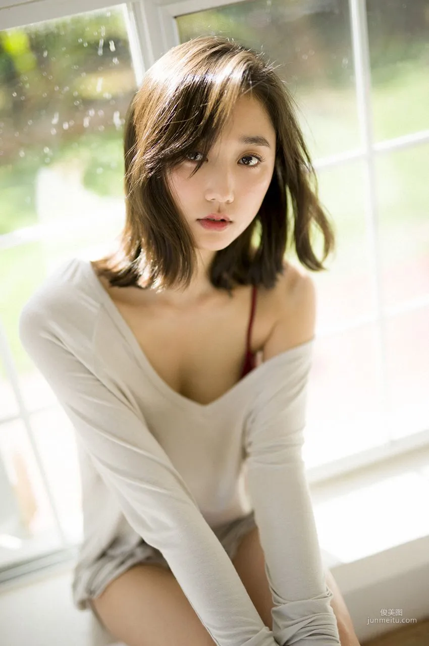 Yuuna Suzuki "What Is This, Too Much Angel!" [WPB-net] No.215 Photo Set photo 30