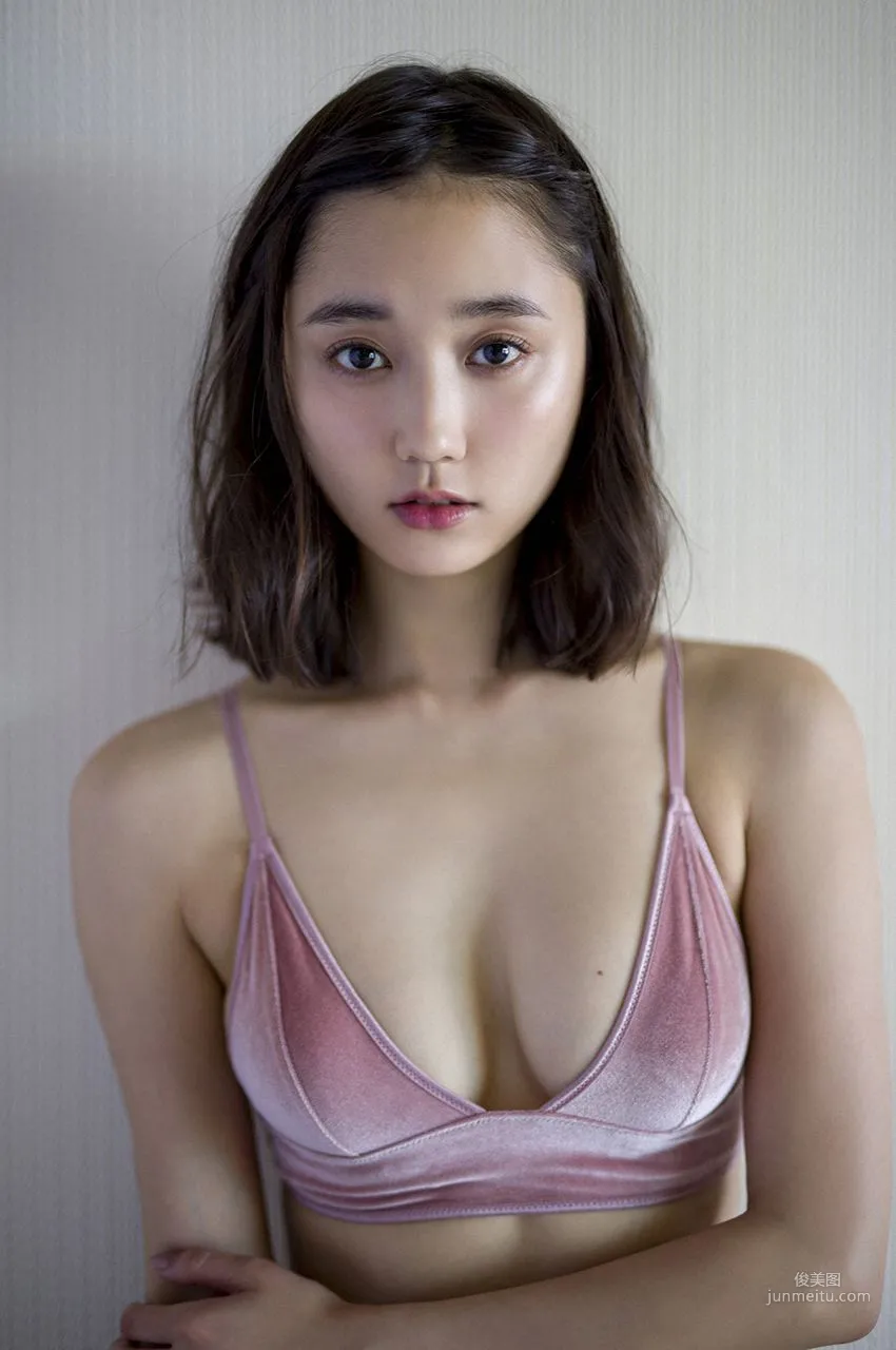 Yuuna Suzuki "What Is This, Too Much Angel!" [WPB-net] No.215 Photo Set photo 91
