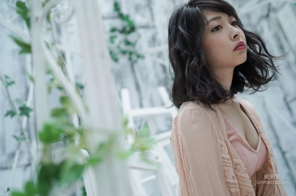 Mayu Yoshioka First Gravure for a Voice Actress [WPB-net] Extra EX726 Photo Set photo 35
