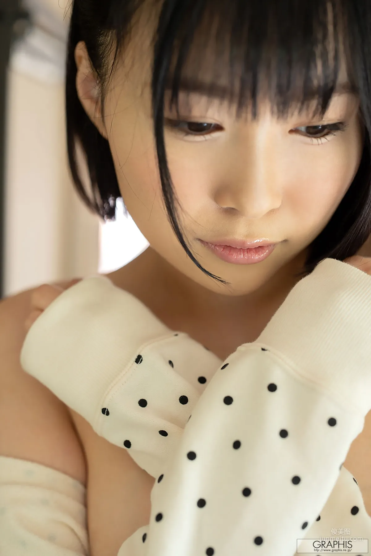 河合あすな《Natural beauty melons!》 [Graphis] Gals 寫真集 12