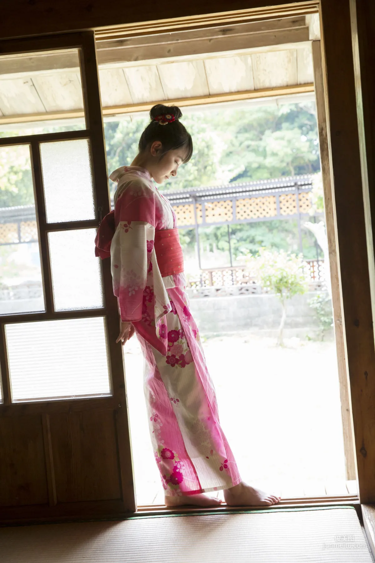 Chisaki Morito [Hello! Project Digital Books] No.165 Photo Set photo 52