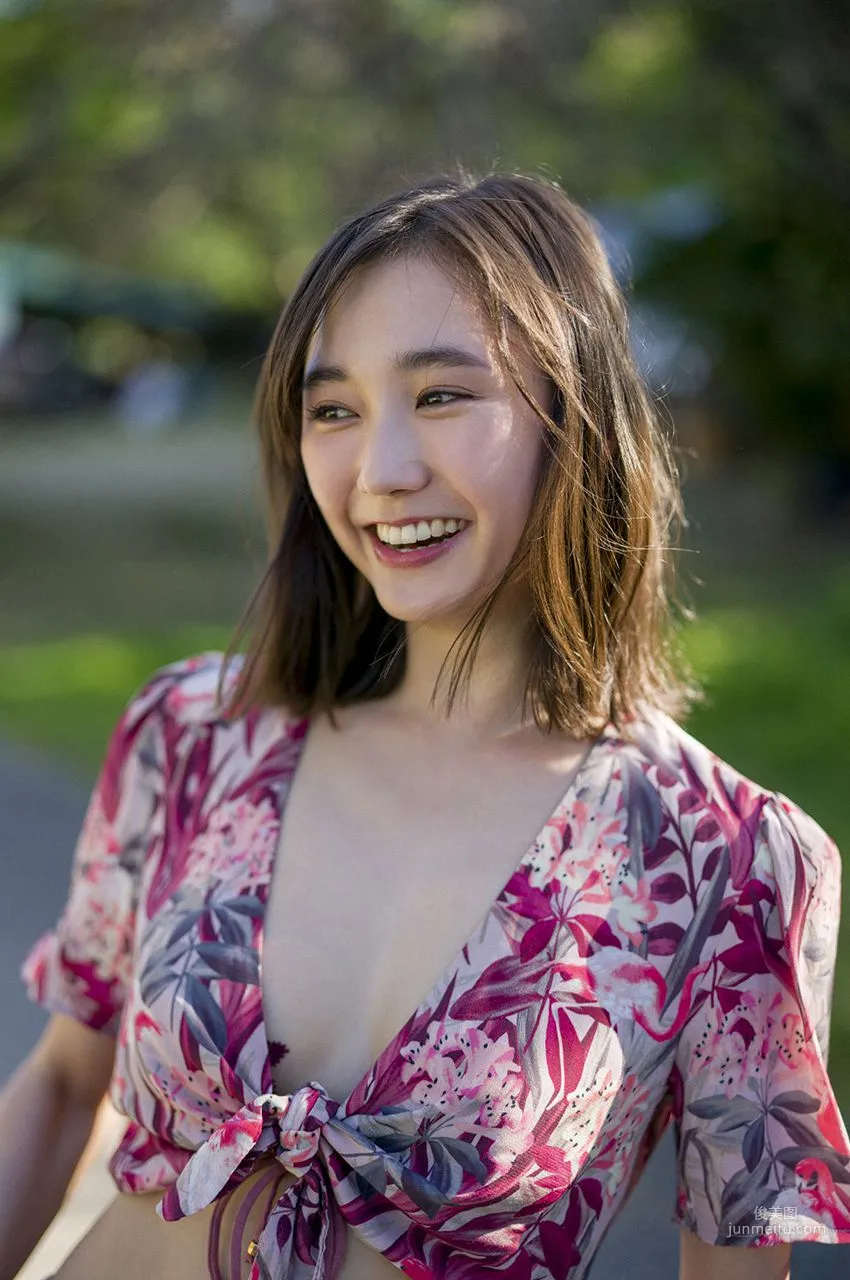 Yuuna Suzuki "What Is This, Too Much Angel!" [WPB-net] No.215 Photo Set photo 16